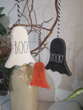 Load image into Gallery viewer, Set of 3 Hanging Ghosts

