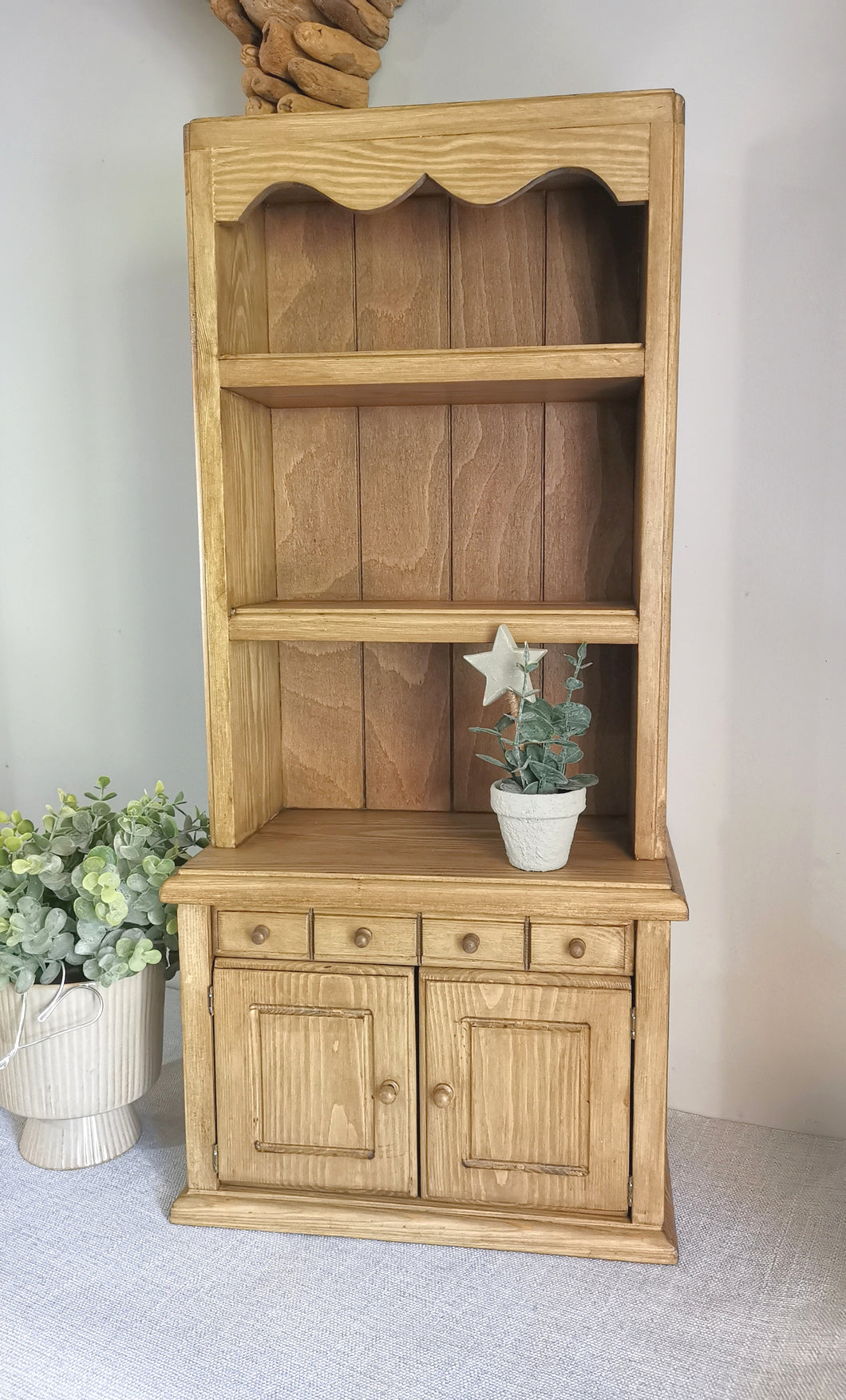 mini welsh dresser display unit – WCBespoke US Size:US 4 Corporate gown styles | red knit dress?