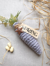 Load image into Gallery viewer, Hand knitted Jumbo carrots with cotton tags
