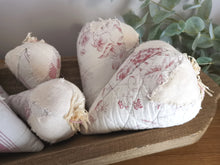 Load image into Gallery viewer, Quilted strawberries
