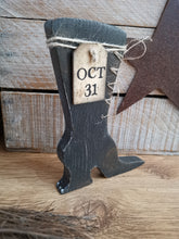 Load image into Gallery viewer, Primitive Witches Shoe with tag

