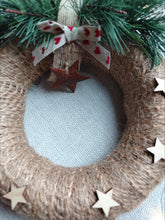 Load image into Gallery viewer, Small hessian Christmas wreath
