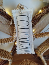Load image into Gallery viewer, Light up Bunny wreath - with Choice of hanger
