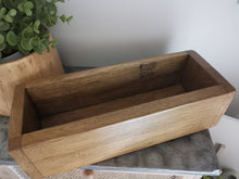 Load image into Gallery viewer, Deep Solid Oak Tray
