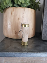 Load image into Gallery viewer, Gun cartridge keyrings
