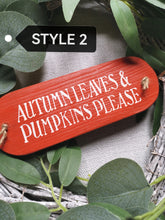Load image into Gallery viewer, Wooden Autumn Wreath tags
