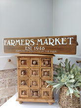 Load image into Gallery viewer, Chunky Wooden crate - Farmers Market
