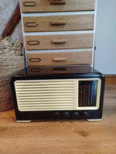 Load image into Gallery viewer, Vintage Radio Bluetooth speaker

