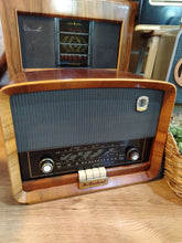 Load image into Gallery viewer, Vintage Radio Bluetooth Speaker
