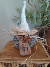 Load image into Gallery viewer, Knitted pumpkins with long stalks
