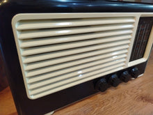 Load image into Gallery viewer, Vintage Radio Bluetooth speaker
