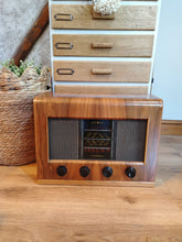 Load image into Gallery viewer, Vintage Radio Bluetooth Speaker
