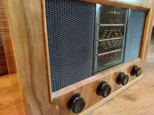 Load image into Gallery viewer, Vintage Radio Bluetooth Speaker
