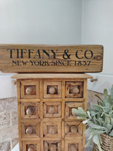 Load image into Gallery viewer, Rustic wooden crate - Tiffany
