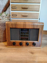 Load image into Gallery viewer, Vintage Radio Bluetooth Speaker
