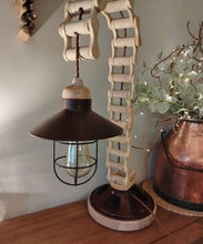 Load image into Gallery viewer, Handmade wooden chain link lamp
