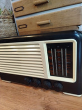 Load image into Gallery viewer, Vintage Radio Bluetooth speaker
