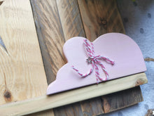 Load image into Gallery viewer, Wooden mouse with bell - Pink

