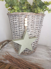Load image into Gallery viewer, Wooden Hanging Star - Green
