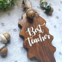 Load image into Gallery viewer, Large Wooden Hanging Oak Leaf &amp; Acorn
