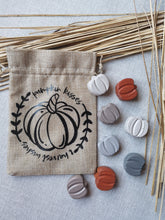 Load image into Gallery viewer, Pumpkin table decor,

