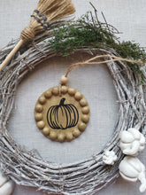 Load image into Gallery viewer, Autumn hanging decorations
