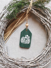 Load image into Gallery viewer, Small Wooden Autumn Tags - White detailing
