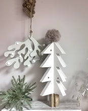 Load image into Gallery viewer, Wooden 3d Christmas Tree with metal stars
