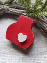 Load image into Gallery viewer, Wooden mini Vase
