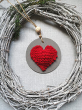 Load image into Gallery viewer, Heart hanging disc
