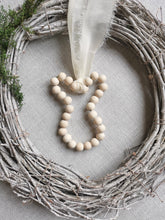 Load image into Gallery viewer, Beaded hanging bunny
